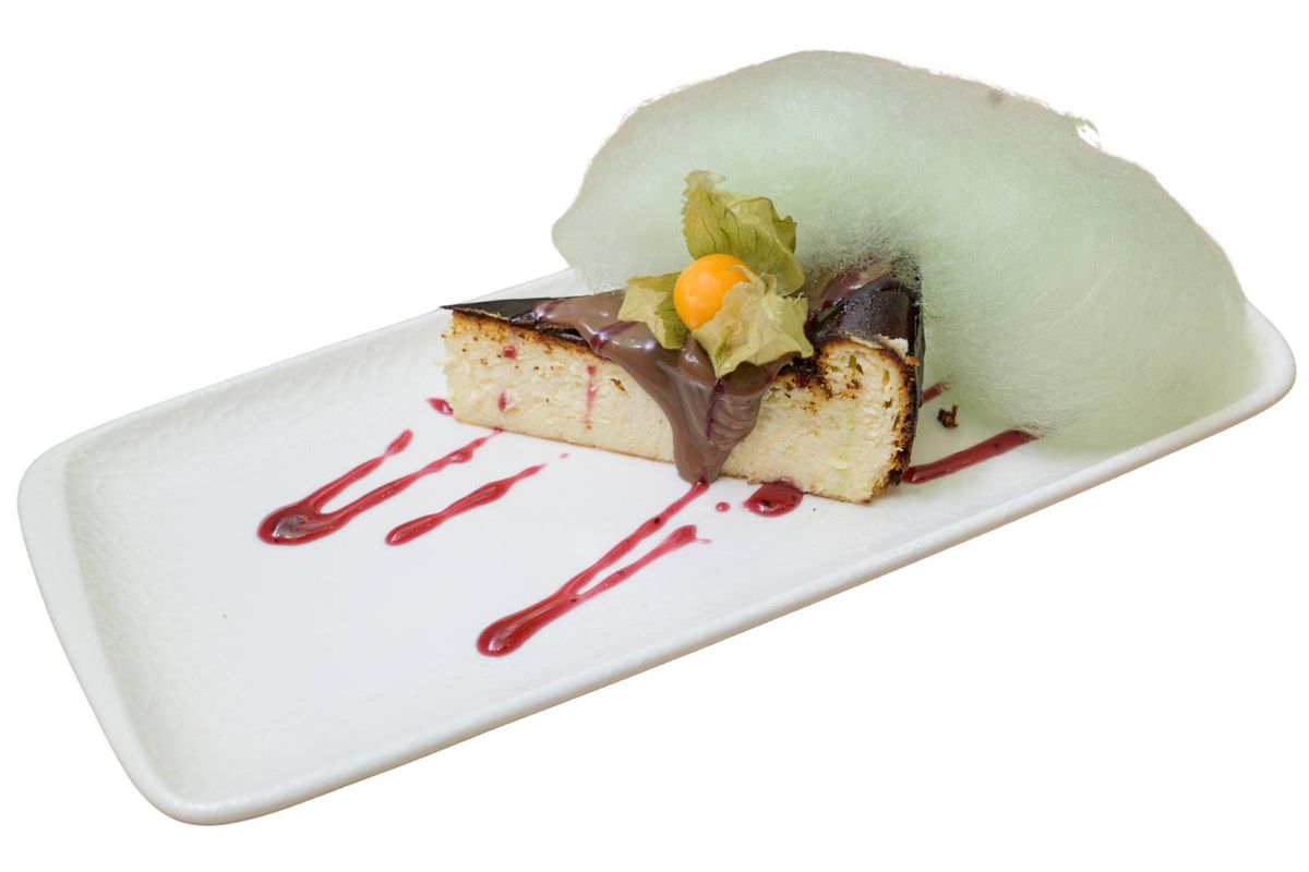 CHEESECAKE CU CIOCOLATA